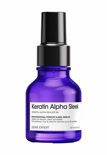 Mirror Sleek Serum para una suavidad duradera, control del frizz y del volumen.