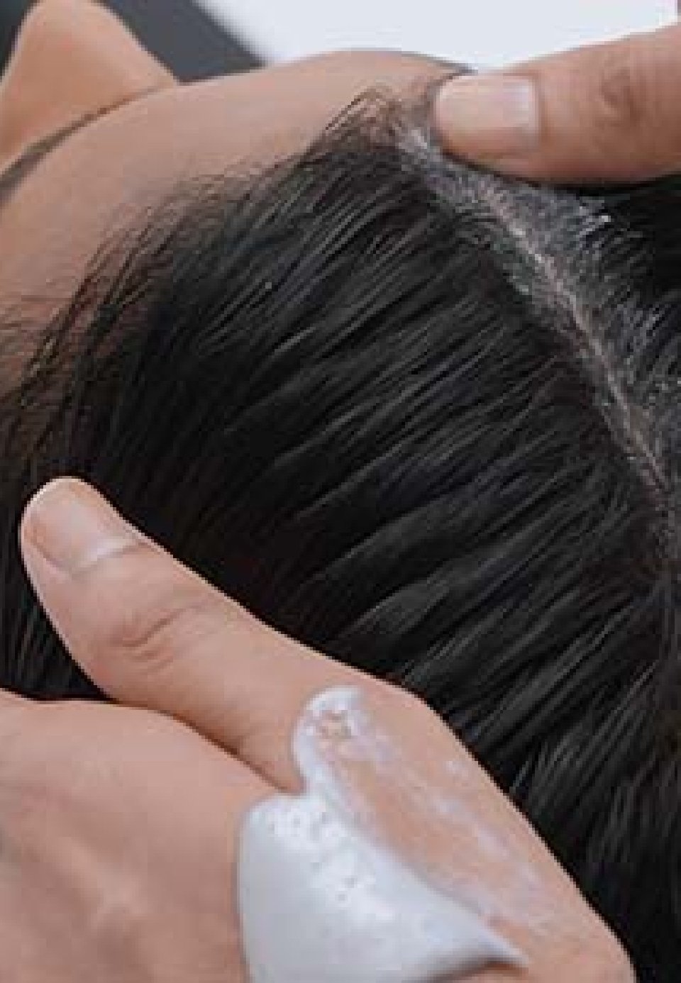 Los gestos del cuero cabelludo.