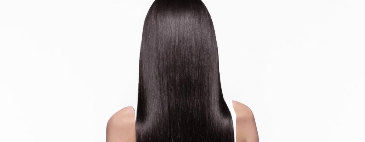 Centrándonos en tres tipos diferentes de cabello femenino, ilustrando consejos y técnicas para lograr un cabello sano y brillante.